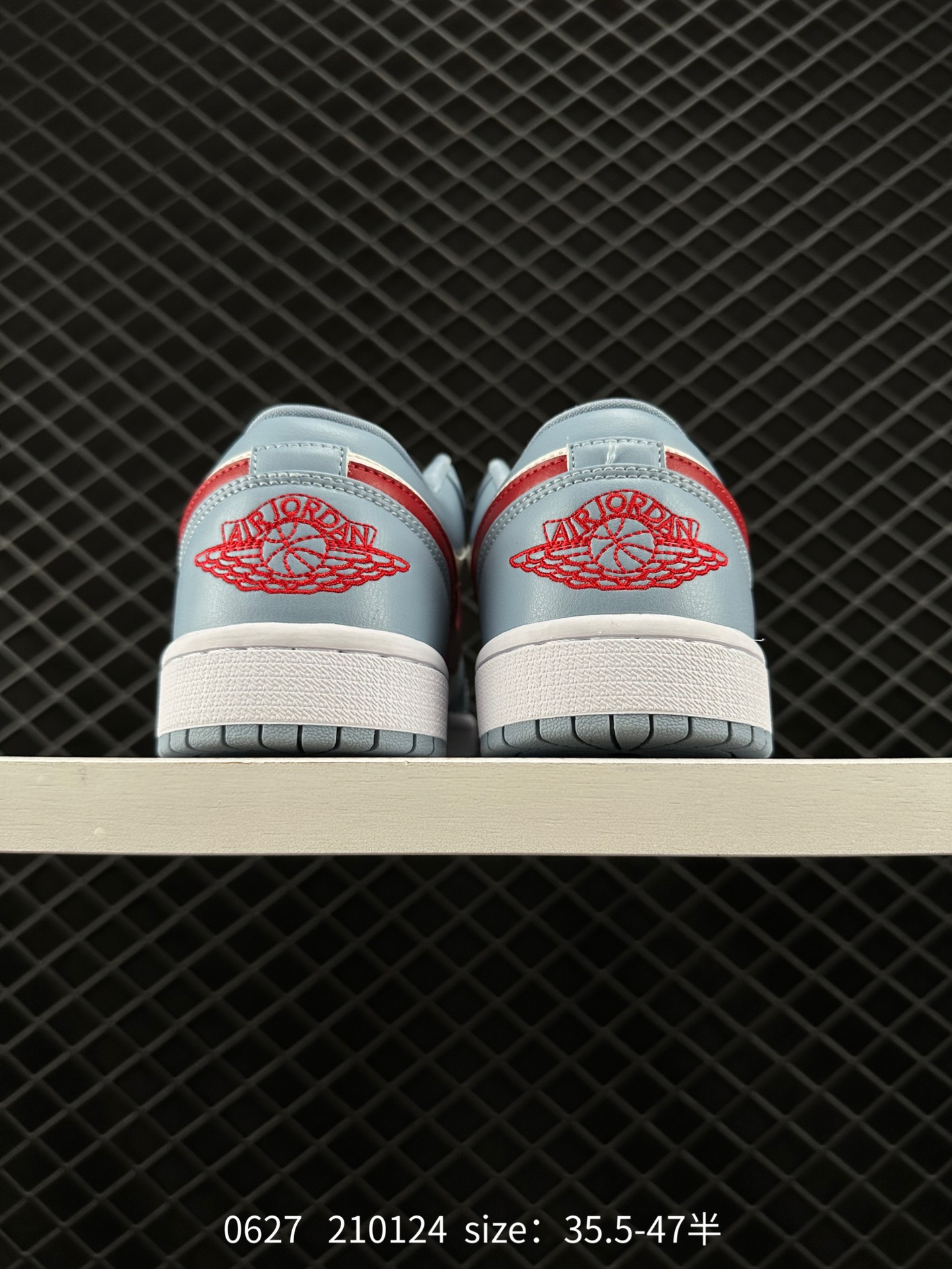 Air Jordan 1 Low AJ1